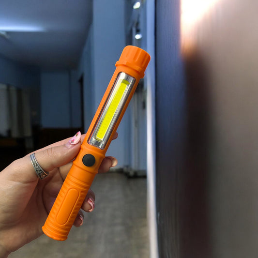 LINTERNA PARA CARRO CON IMAN
