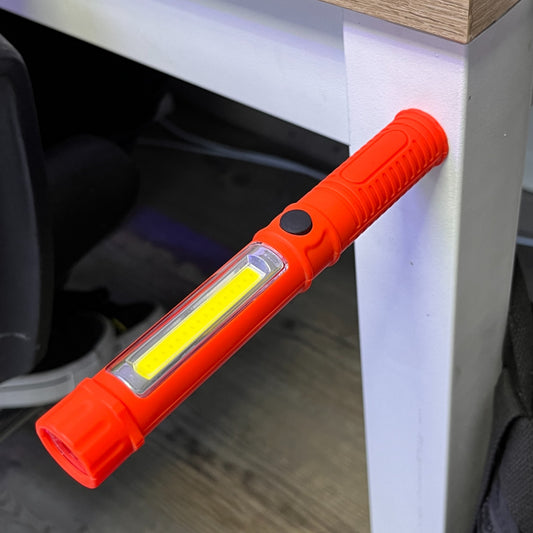 LINTERNA PARA CARRO CON IMAN
