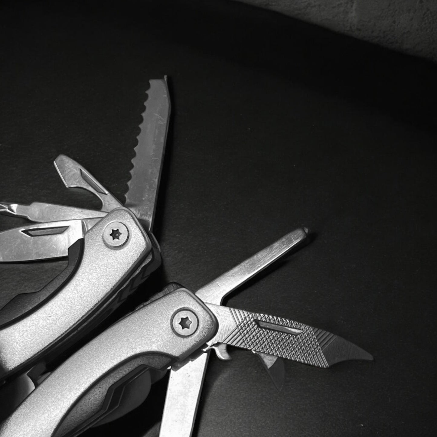 PINZA MULTIUSOS 10.5CM