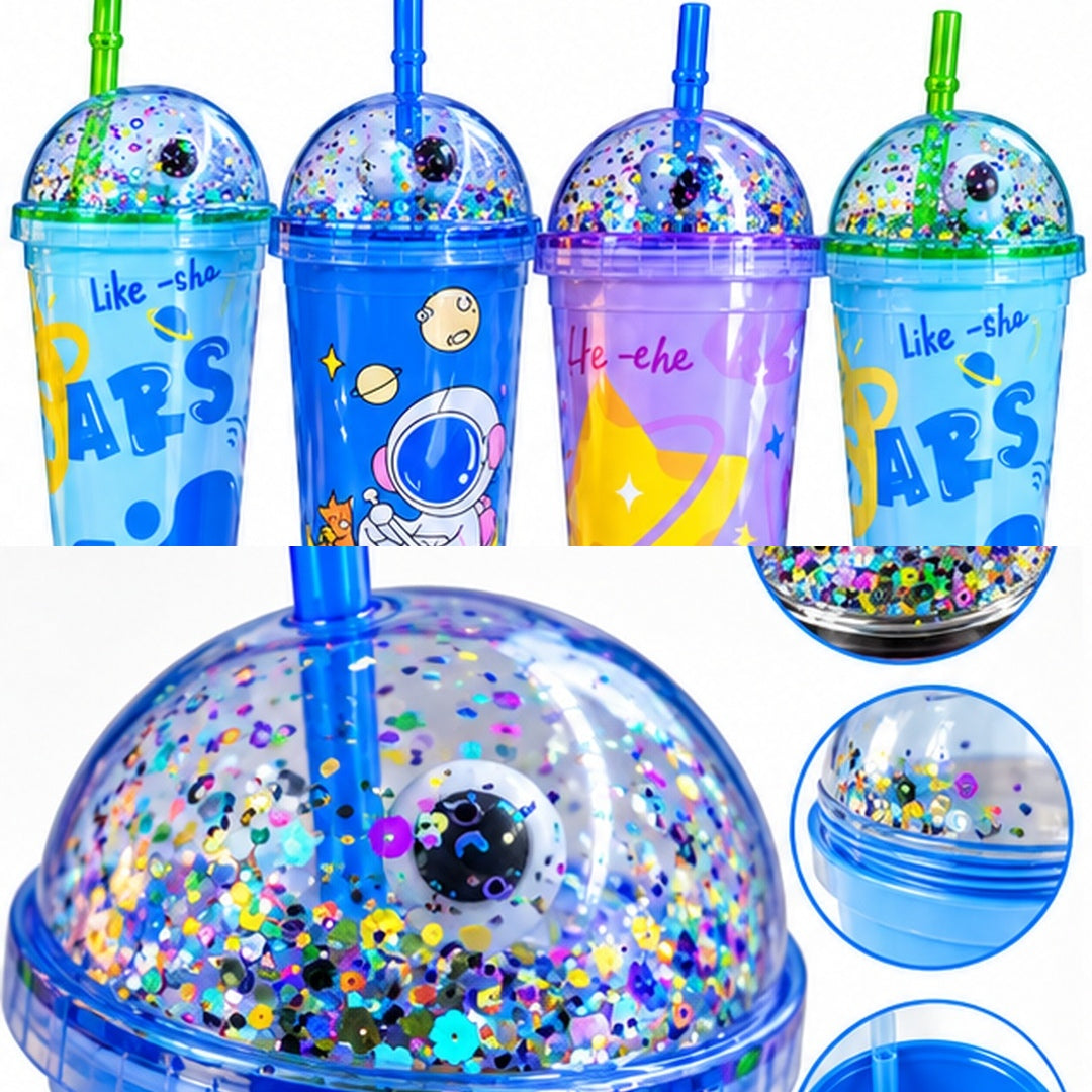 Vasos de diseño espacial con detalles de tapa y diseños
