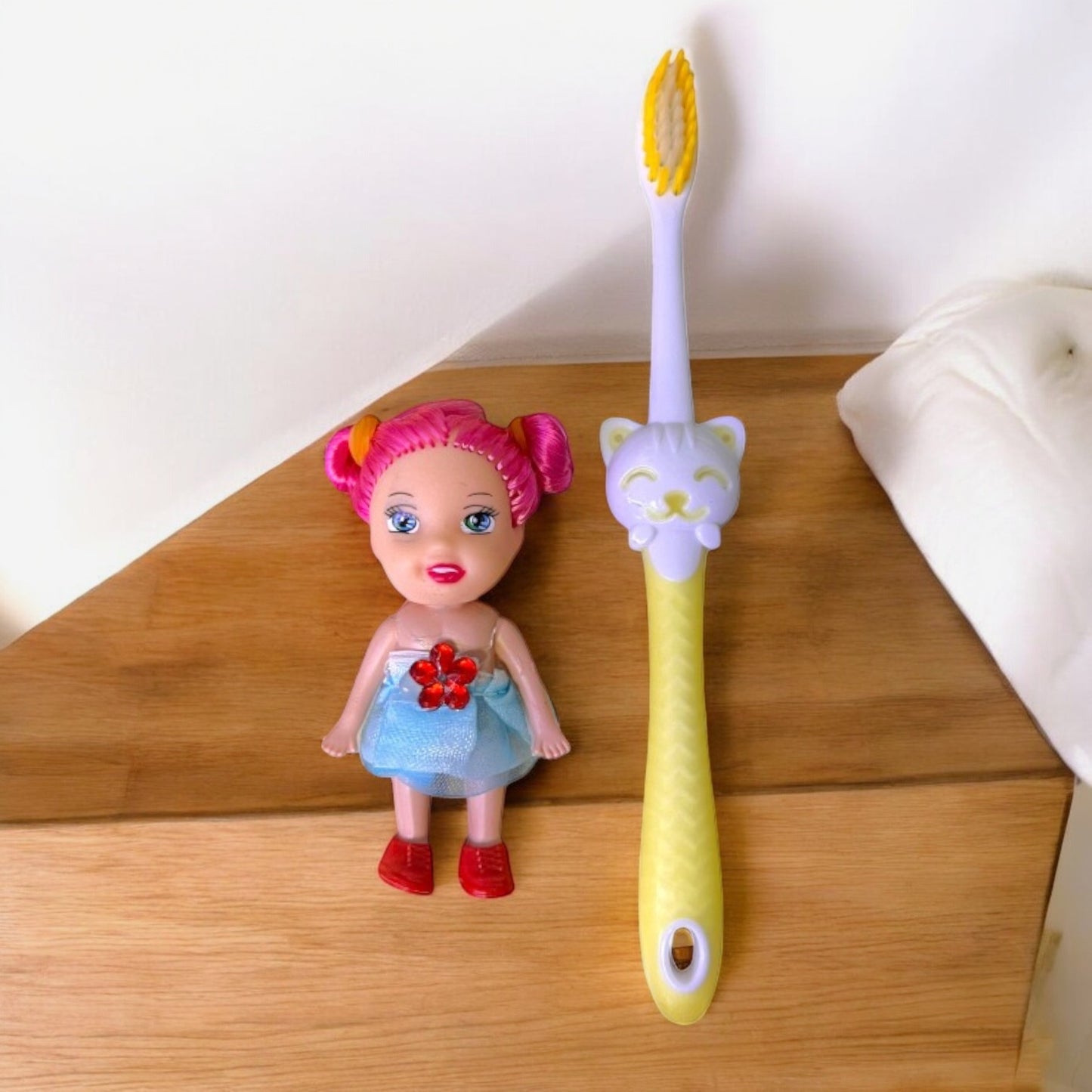 CEPILLO DENTAL NIÑAS BARBIE