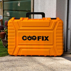 Estuche rígido naranja Coofix cerrado con asa superior