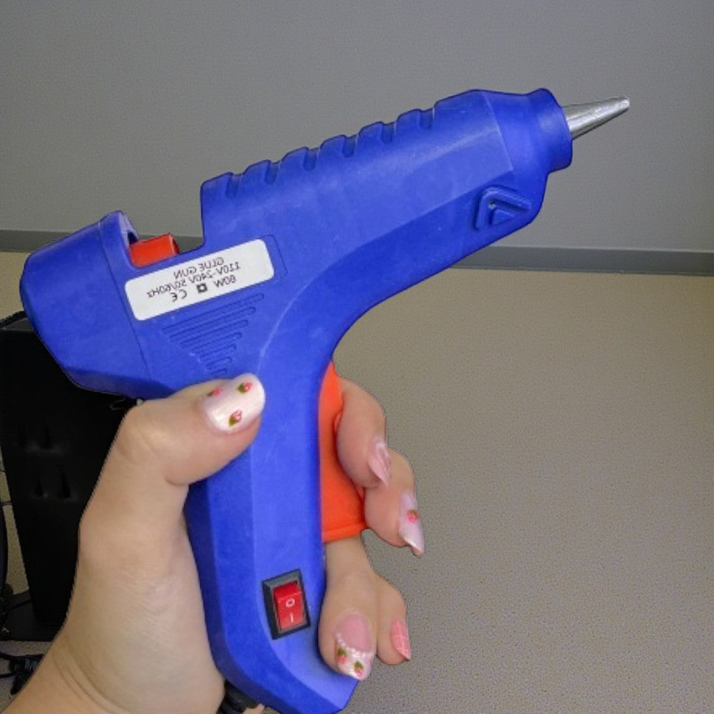 PISTOLA SILICONA GD FINA CON SWITCHE