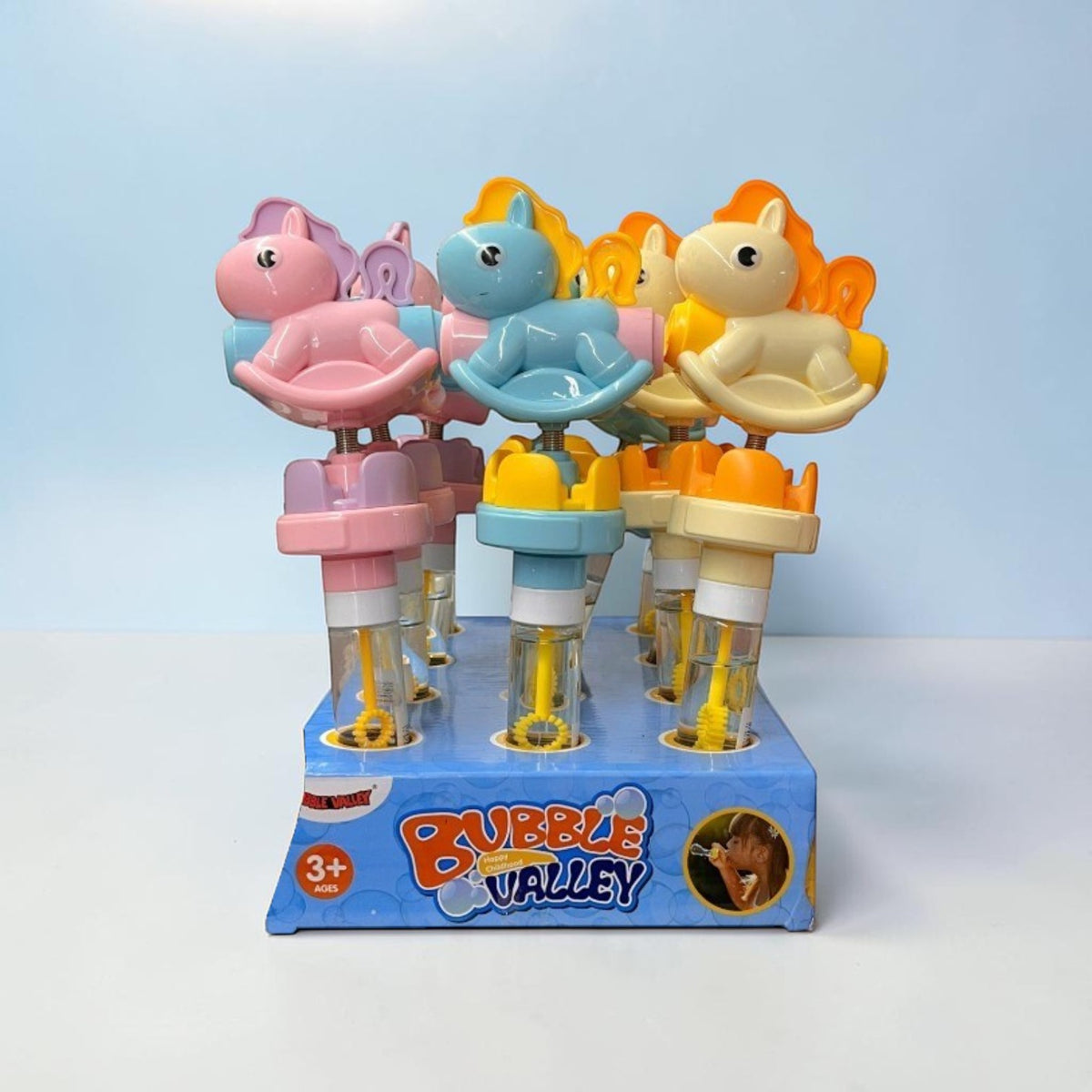Exhibidor Bubble Valley con burbujeadores pony de varios colores.