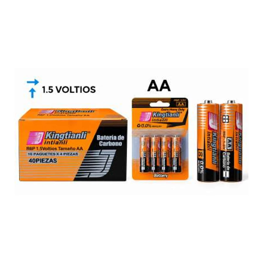 Pilas AA Kingtianli de 1,5 V en empaque de cuatro y caja exhibidora; gráfica indica batería de carbono.